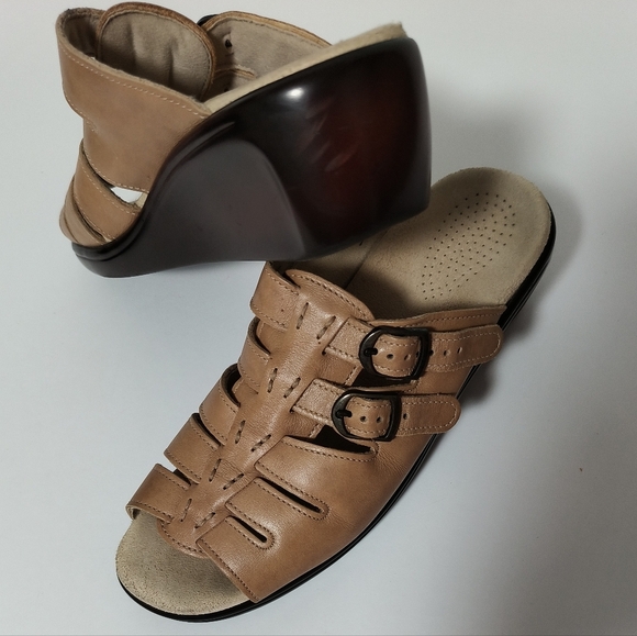 SAS Tango Sandals / Size 8 1/2 - Picture 3 of 6